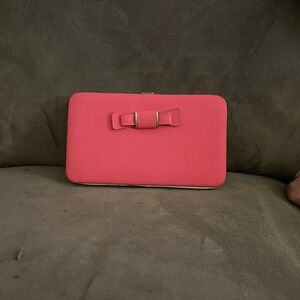 NWOT Pink Leather Clutch Phone Case Purse with Secure Strap Closure